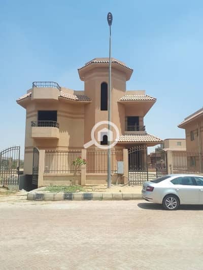 فیلا 5 غرف نوم للبيع في القاهرة الجديدة، القاهرة - IMG-20250617-WA0021. jpg