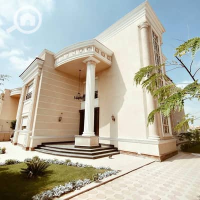 4 Bedroom Villa for Sale in New Cairo, Cairo - 6. jpg