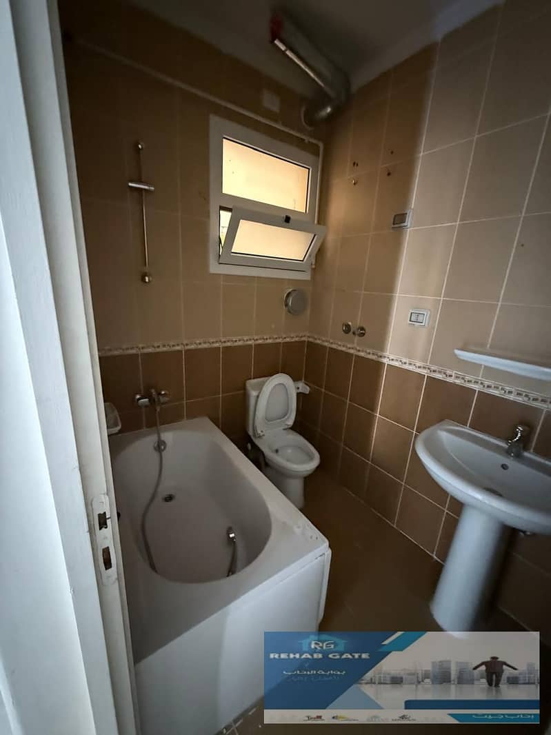 2 0e1bbd50-535b-41fc-9d26-ac186dd14c25. jpg