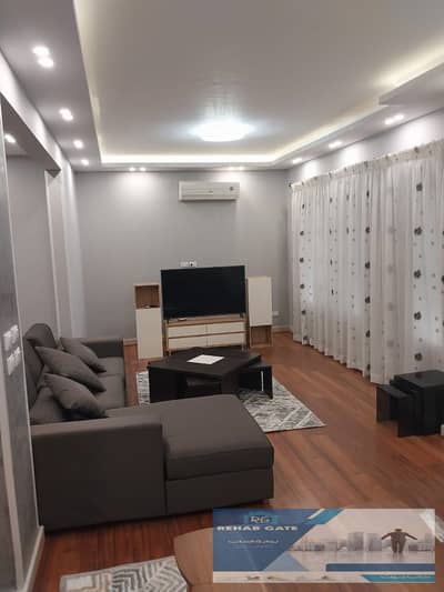فیلا 4 غرف نوم للايجار في القاهرة الجديدة، القاهرة - fefb5222-b229-4139-9729-22d304427042. jpg
