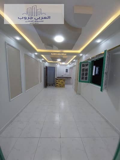 2 Bedroom Flat for Sale in Nakheel, Alexandria - شقه للبيع في شاطئ النخيل ثاني شارع الرئيسي بجوار فتح الله ماركت