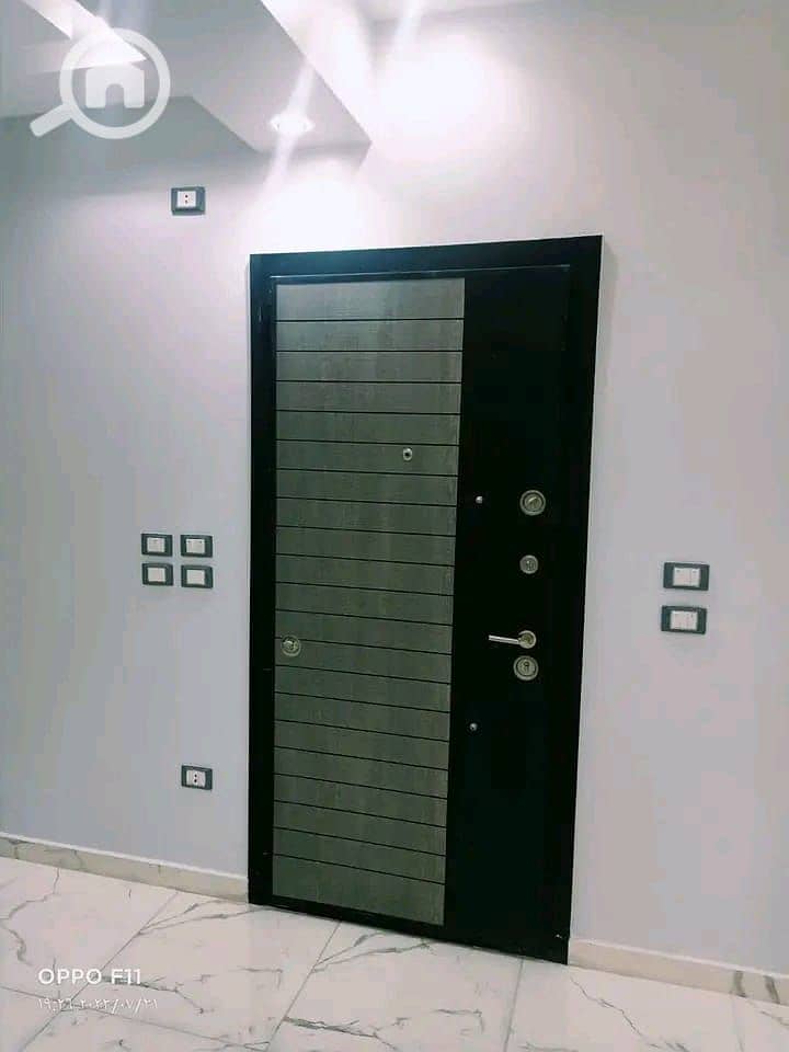 5 5e05e9c2-d0e6-438c-97e8-9617dc3f279e. jpeg