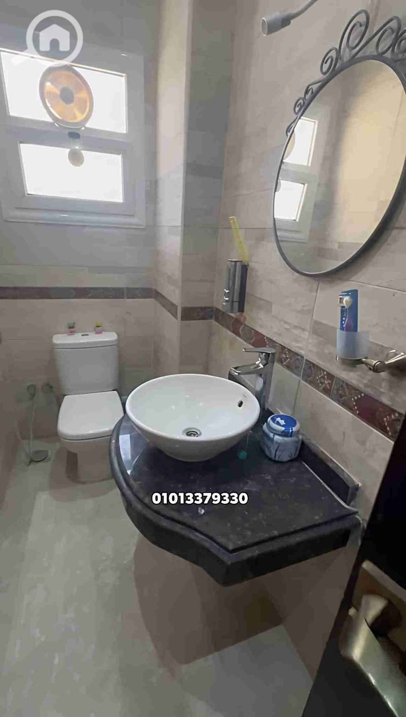 4 1000423521. jpg
