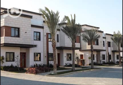 5 Bedroom Townhouse for Sale in New Cairo, Cairo - 482348994_122196954182131497_2024729590435747449_n. jpg