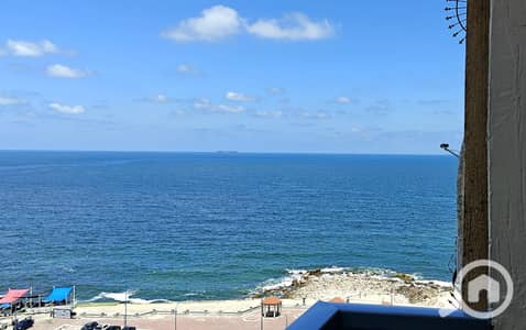 شقة 3 غرف نوم للايجار في كامب شيزار، الإسكندرية - 5. jpg