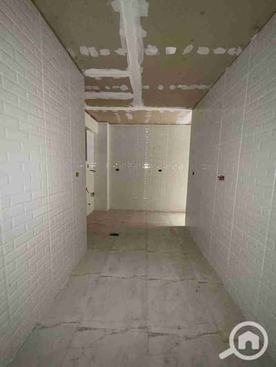 3 Bedroom Flat for Sale in Sheikh Zayed, Giza - 51753. jpg