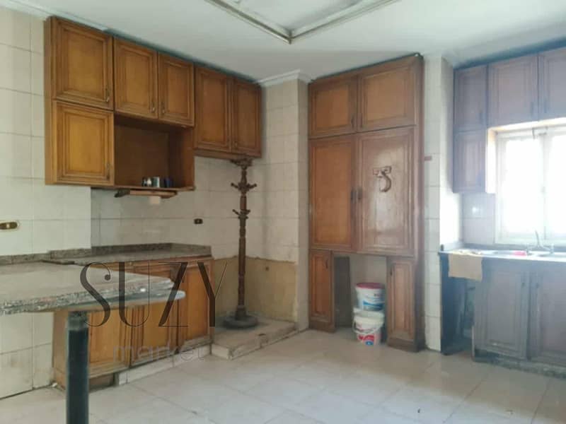 17 ad7ae6f9-d281-4a6a-a481-eb41b32926b4. jpg