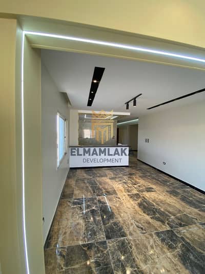 3 Bedroom Flat for Sale in Sheikh Zayed, Giza - WhatsApp Image 2025-08-10 at 10.12. 11 AM (2). jpeg