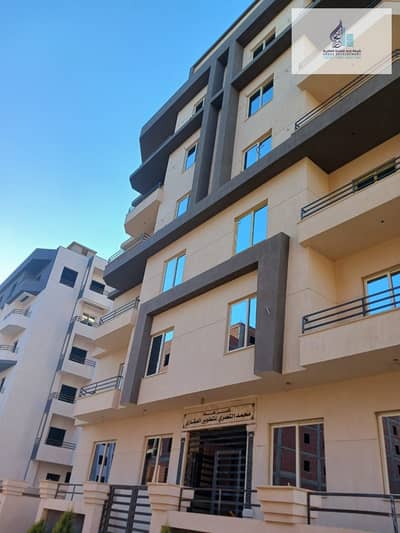 3 Bedroom Flat for Sale in 6th of October, Giza - WhatsApp Image 2025-07-06 at 2.09. 00 AM (4). jpeg