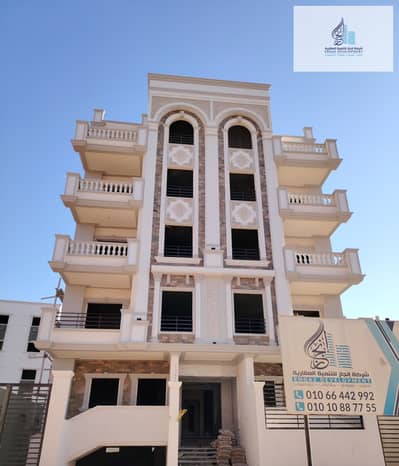 شقة 4 غرف نوم للبيع في 6 أكتوبر، الجيزة - WhatsApp Image 2025-05-19 at 13.56. 20_ea52b06c. jpg