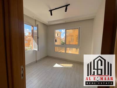 توين هاوس 4 غرف نوم للايجار في 6 أكتوبر، الجيزة - IMG-20250424-WA0078. jpg