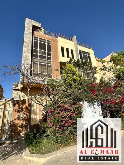 9 Bedroom Villa for Sale in 6th of October, Giza - IMG-20250505-WA0044. jpg