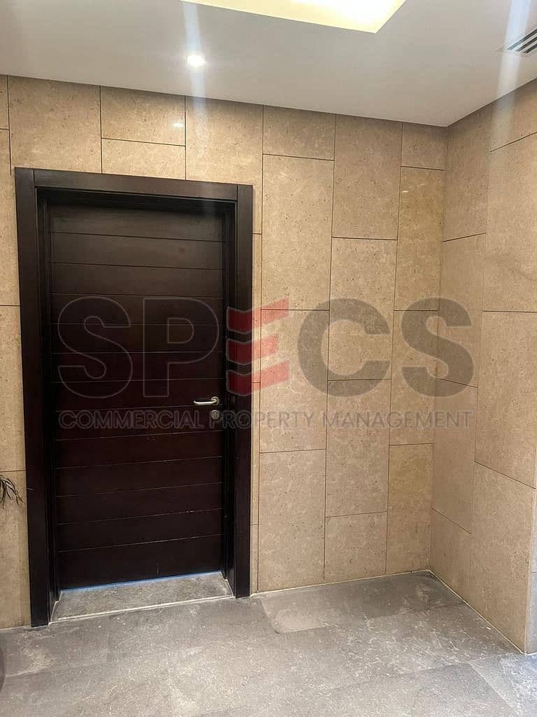 2 3bdcc79f-3038-42ff-be61-30299d8456e0. jpg