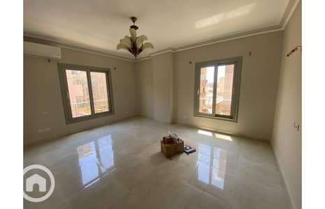 شقة 3 غرف نوم للايجار في الشيخ زايد، الجيزة - IMG-20250812-WA0134. jpg