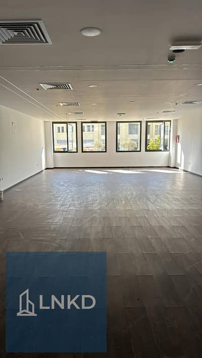 Office for Rent in New Cairo, Cairo - صورة واتساب بتاريخ 1447-02-15 في 13.05. 45_7c2e6595. jpg