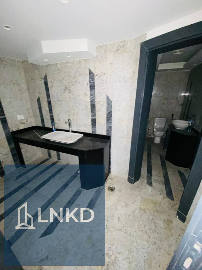5 صورة واتساب بتاريخ 1447-02-15 في 13.42. 14_c80471c7. jpg