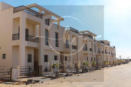 3 Bedroom Townhouse for Sale in Sheikh Zayed, Giza - 151dcd04-4704-4d03-9a12-6c109cf31fd0. jpg