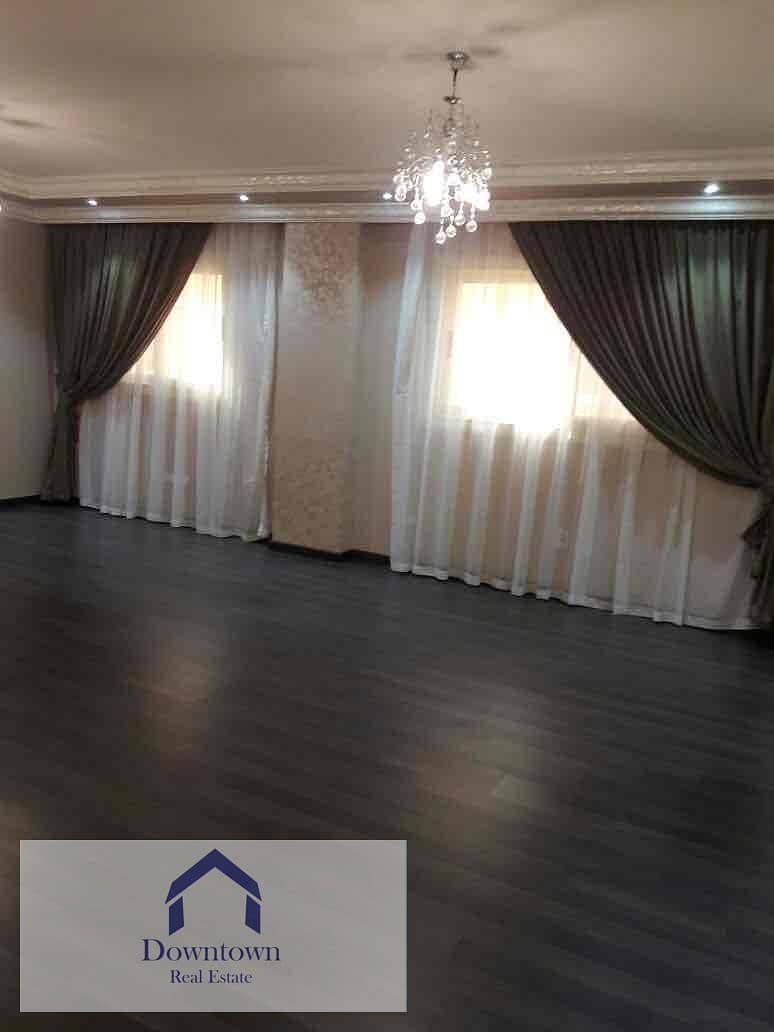 2 5e16bd65-3827-4033-bd21-a1b6bd1c3f94. jpg