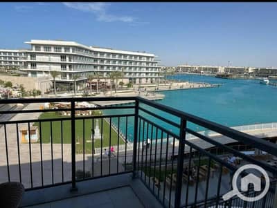 شاليه 4 غرف نوم للايجار في الساحل الشمالي، مطروح - WhatsApp Image 2025-04-08 at 2.09. 33 PM. jpeg