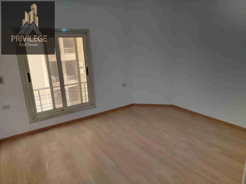 9 1000022912. jpg