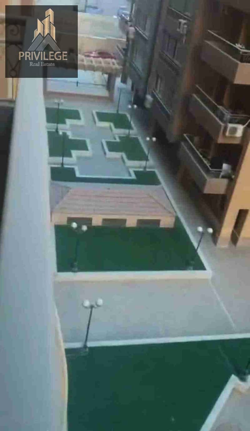 1000441552. jpg 1000441552. jpg