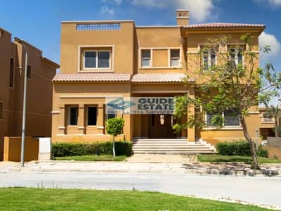 6 Bedroom Villa for Sale in New Cairo, Cairo - On Landscape Standalone Villa 700m For Sale in Katameya Gardens Compound Near AUC, Mivida Emaar, Mountain View Exicteive, Hyde Park Dunes