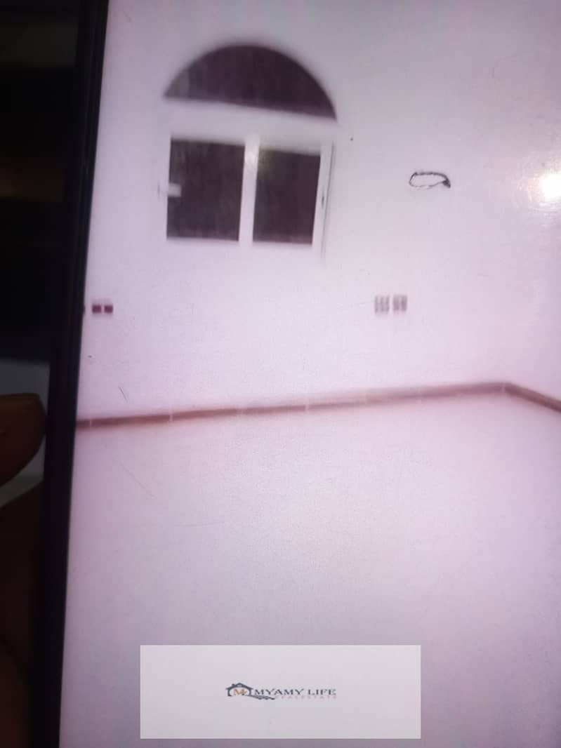 5 WhatsApp Image 2025-08-11 at 2.08. 51 PM. jpeg