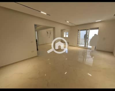 شقة 3 غرف نوم للبيع في الشيخ زايد، الجيزة - IMG-20250724-WA0012. jpg
