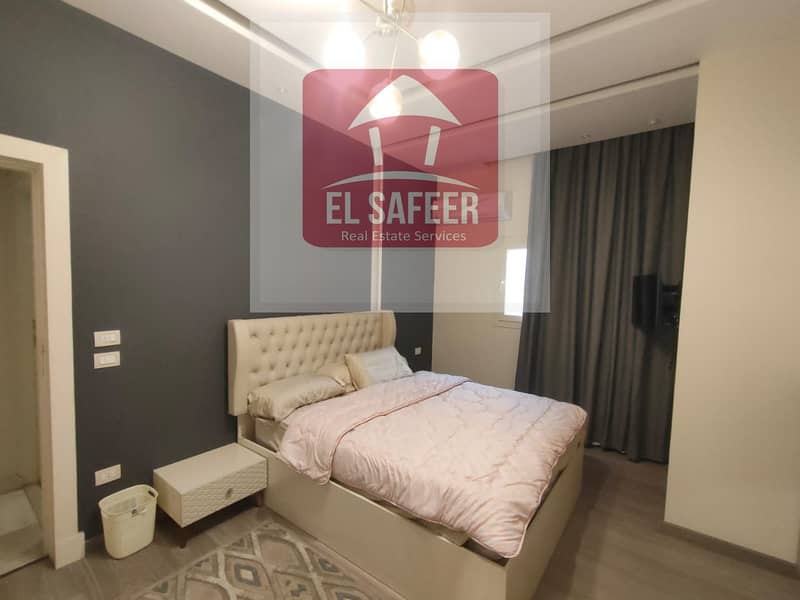 11 e956ce3c-e639-4961-bd59-aab08364f8a6. jpg