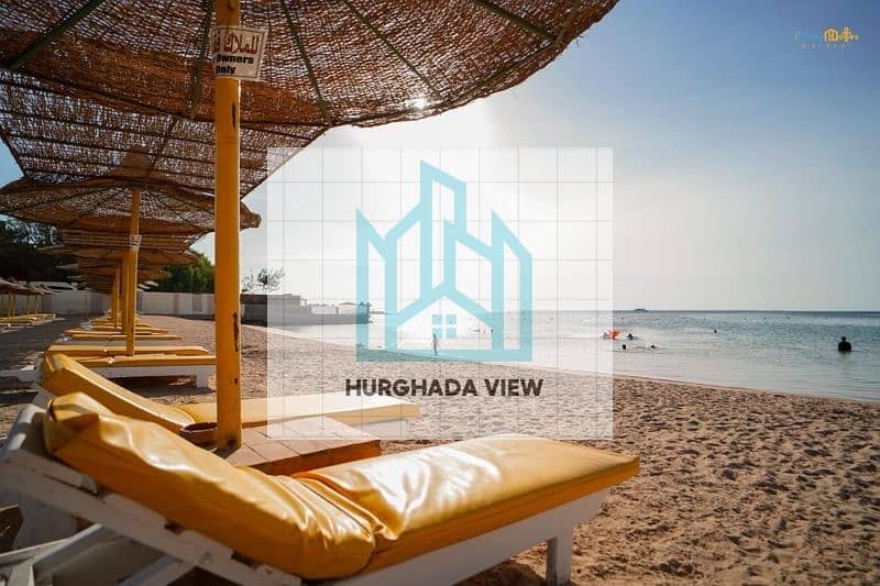 For sale villa in Touristic Center with sandy beach