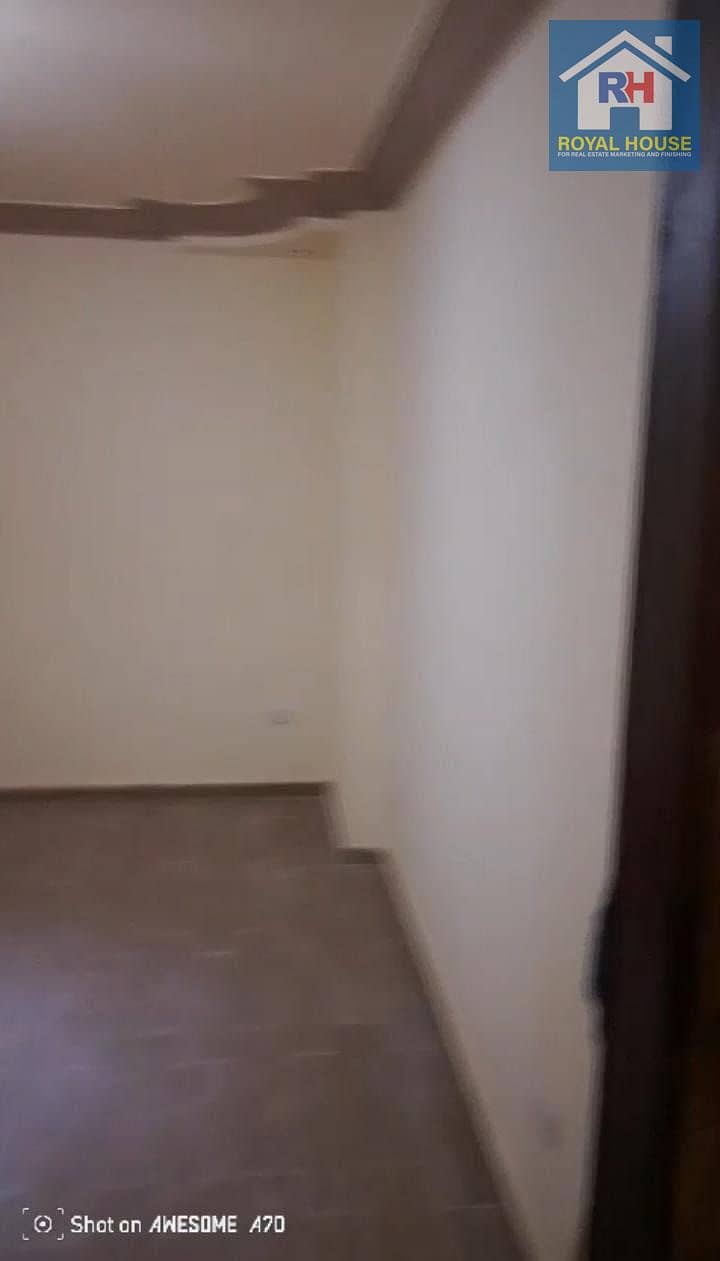 10 50122c3c-8411-4e52-a367-5d205fbdd961. jpeg