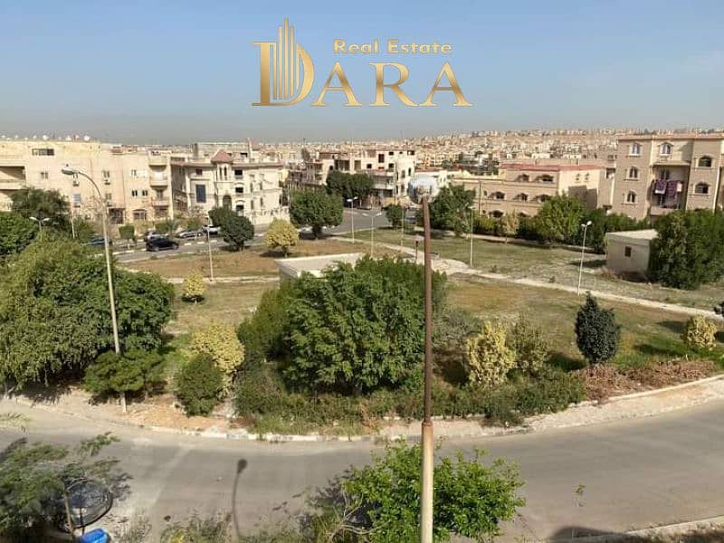 شقة 240م للبيع بسعر مميز جداا فى الحى الخامس فيلات شقة 240م للبيع بسعر مميز جداا فى الحى الخامس فيلات