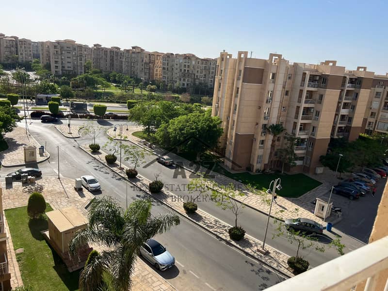 8 صورة واتساب بتاريخ 1446-11-10 في 18.23. 06_307e40b9. jpg