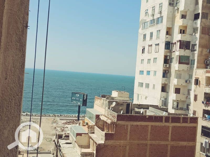 شقه للبيع في سابا باشا على البحر