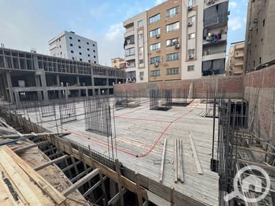 3 Bedroom Flat for Sale in Mokattam, Cairo - Apartment of 160 sqm for sale in installments for up to 24 months in the finest location in Al-Hudba Al-Wusta.