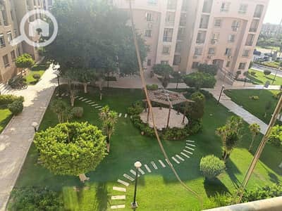 3 Bedroom Apartment for Rent in New Cairo, Cairo - شقه للايجار 105م دور ثالث فيو جاردن بجوار النادي والخدمات استلام فوري
