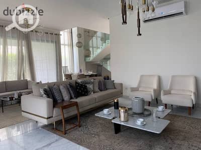 فیلا 5 غرف نوم للبيع في مدينة الشروق، القاهرة - 6beaf339-7213-437b-8002-7149d848bc5b. jpg