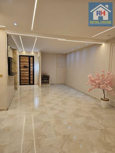 3 Bedroom Apartment for Sale in Hadayeq El Zeitoun, Cairo - 3528f421-4a85-43ae-a6d6-59098bee4ec7. jpg