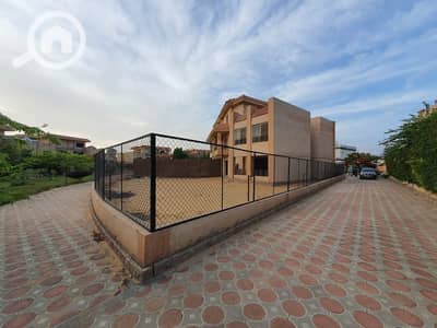 5 Bedroom Townhouse for Sale in Shorouk City, Cairo - WhatsApp Image 2025-08-02 at 11.17. 26_ededcda3. jpg