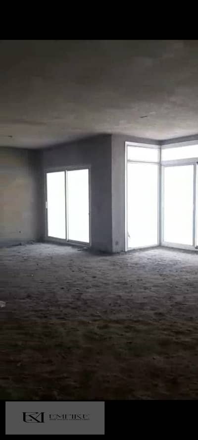 3 Bedroom Duplex for Sale in New Cairo, Cairo - IMG-20250830-WA0085. jpg