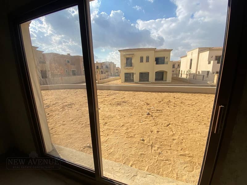 6 9c68fdb9-94e4-4a0e-bda5-6a1667cf7cda. jpeg