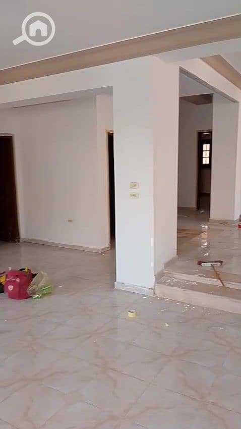 7 WhatsApp Video 2025-08-31 at 18.17. 18_e8f9baaf_000013. jpg