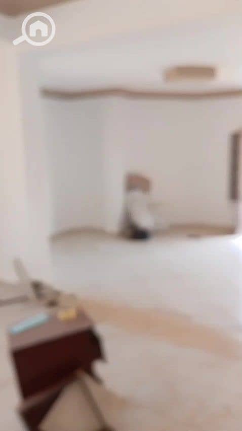 24 WhatsApp Video 2025-08-31 at 18.17. 18_e8f9baaf_000094. jpg