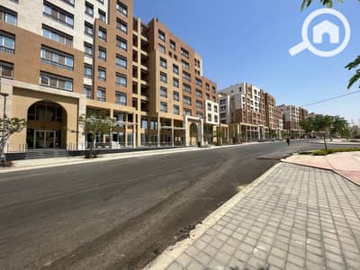 Retail for Sale in New Capital City, Cairo - a0133a89-c5c8-4c54-a08f-f8f40806ad73 (1). jpg