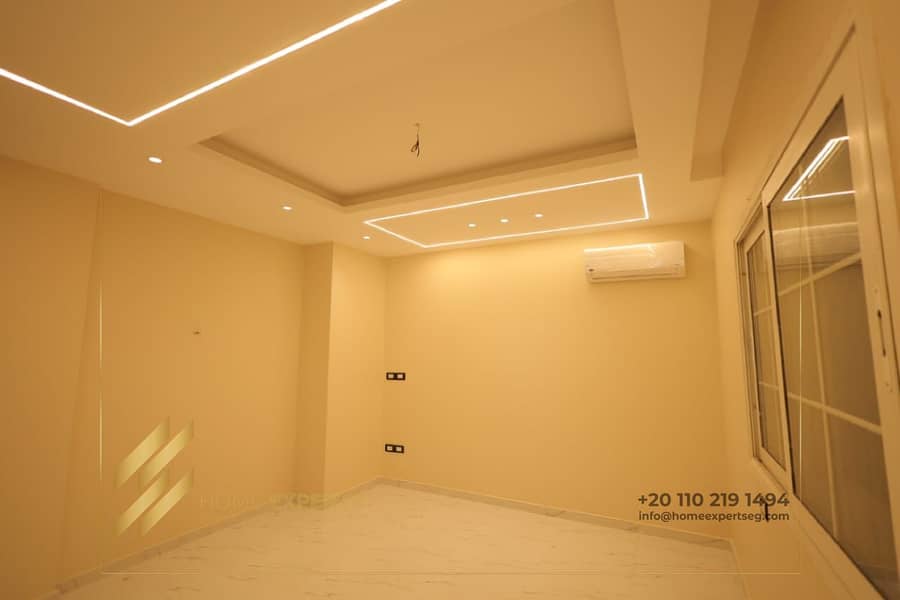 13 f318bb85-5815-4a3c-a7bd-bdcad8441a34. jpeg