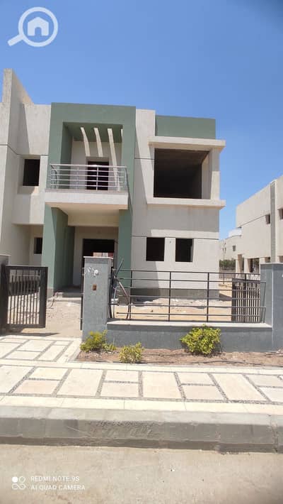 4 Bedroom Villa for Sale in Madinaty, Cairo - 539206607_1490404265370217_2333629635334469601_n. jpg