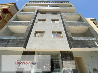 فلیٹ 5 غرف نوم للبيع في 6 أكتوبر، الجيزة - 38718ff4-3add-4ece-b695-1abdb1c9330d. jpg