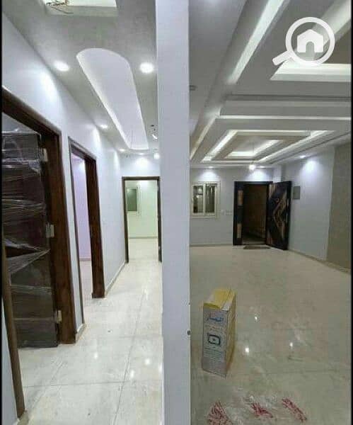 ارضي بجنينه بحدايق الاهرام ارضي بجنينه بحدايق الاهرام
