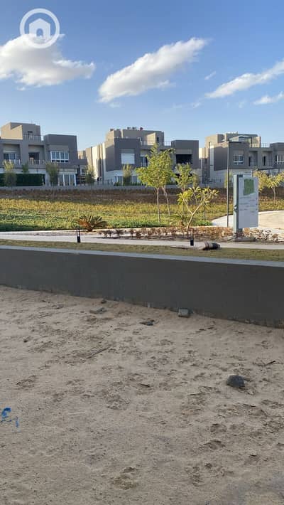 4 Bedroom Twin House for Sale in Sheikh Zayed, Giza - 2d899dd5-d2aa-42f3-90e8-b2fa89848c15. jpg