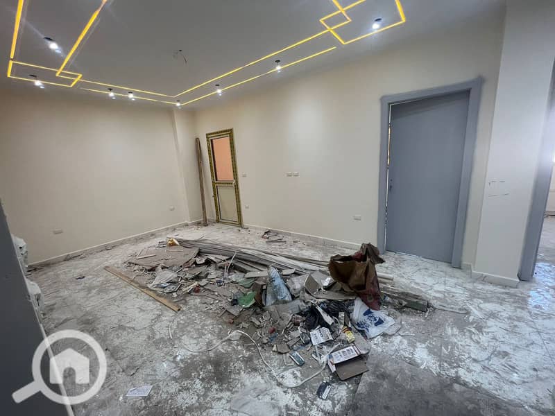 5 صورة واتساب بتاريخ 2025-09-01 في 14.42. 36_bfc66ce0. jpg